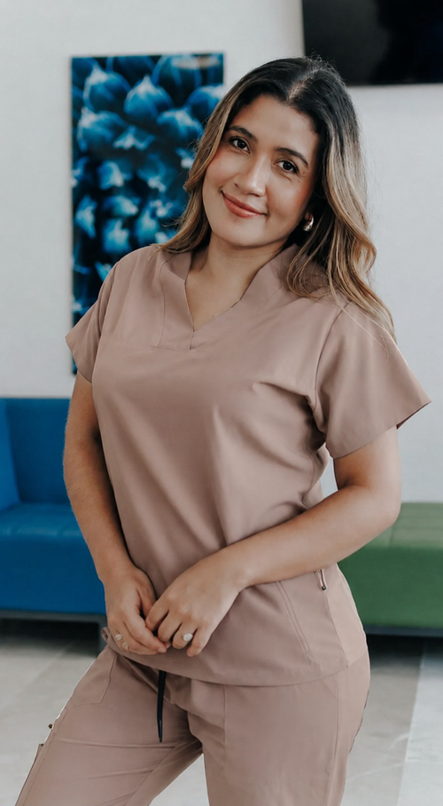 Dra. Leslie Guadalupe Almanza