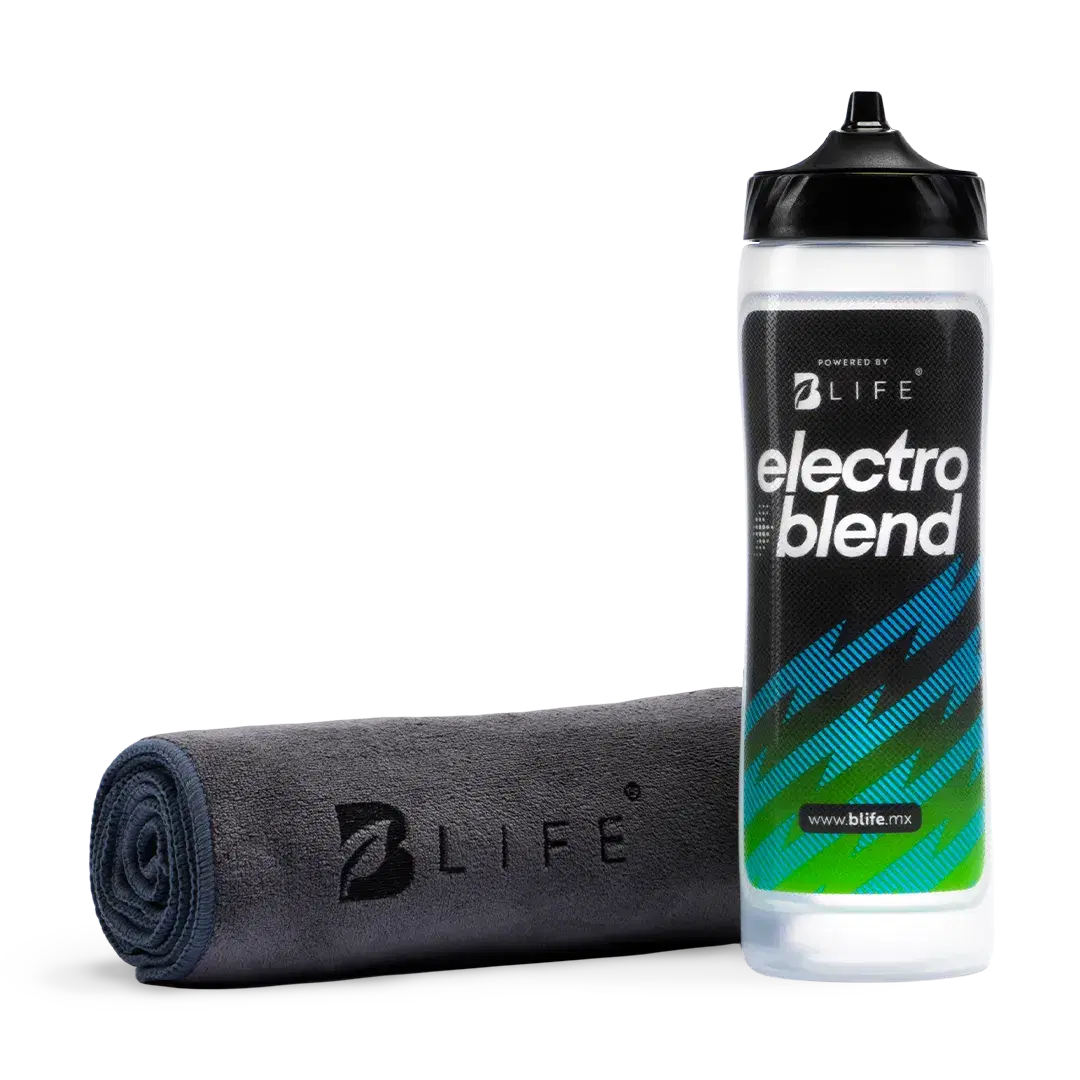 B Life Botella Electroblend + Sport Towel